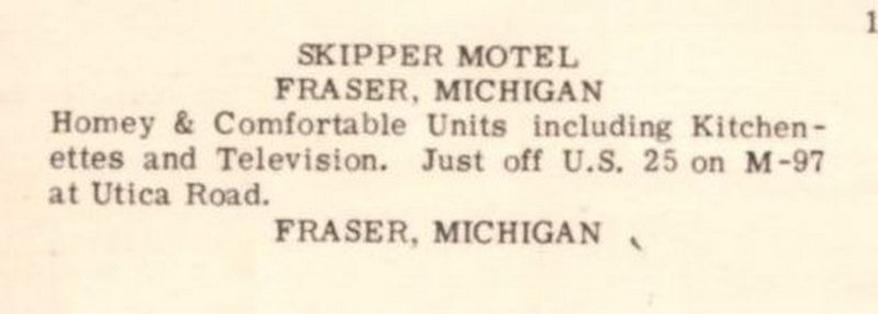 Starlite Motel (Skipper Motel) - Vintage Postcard (newer photo)
